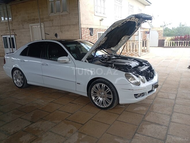 Mercedes E 220 2007, 290,931 km - 2.2 l - Salyan