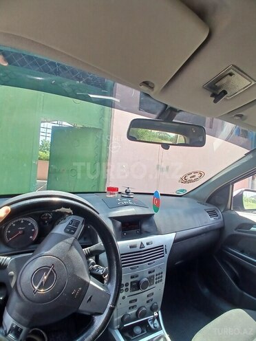 Opel Astra 2009, 337,489 km - 1.3 l - Yevlax