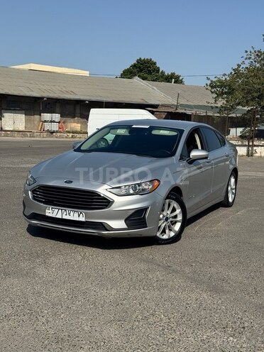 Ford Fusion (North America) 2019, 131,000 km - 2.0 l - Bakı