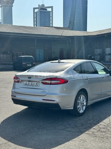 Ford Fusion (North America) 2019, 131,000 km - 2.0 l - Bakı