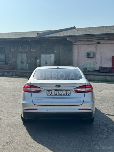 Ford Fusion (North America) 2019, 131,000 km - 2.0 l - Bakı
