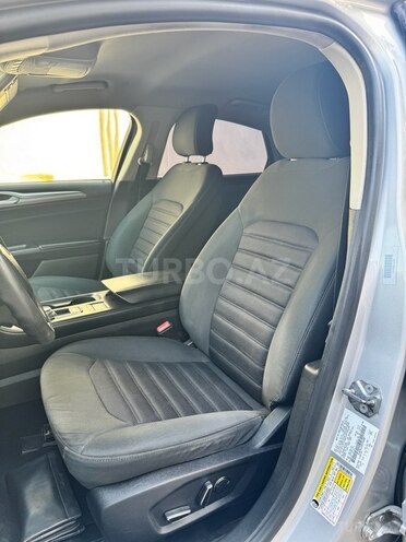 Ford Fusion (North America) 2019, 131,000 km - 2.0 l - Bakı