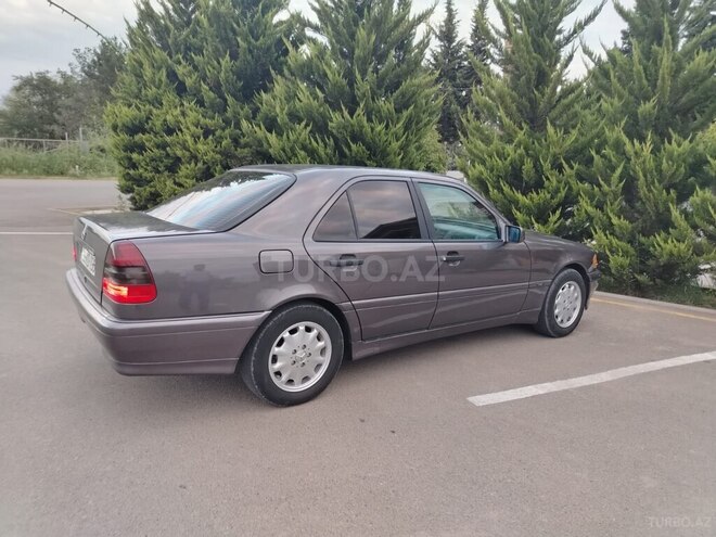 Mercedes C 180 1995, 164,000 km - 1.8 l - Sabirabad
