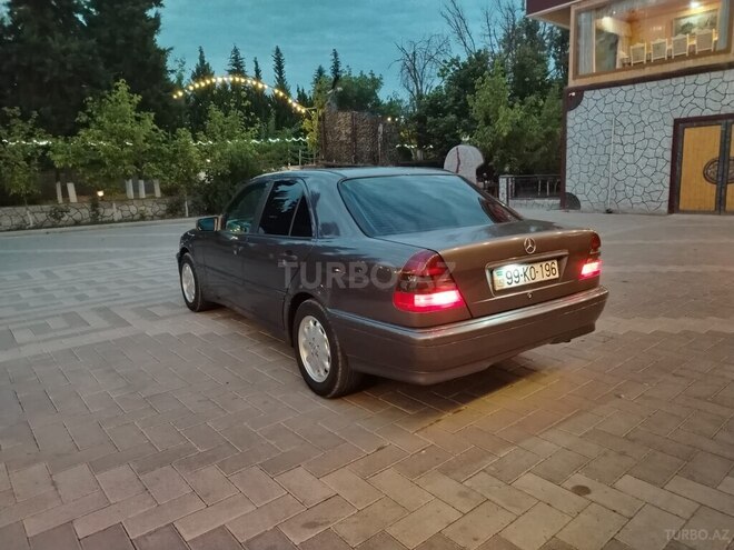 Mercedes C 180 1995, 164,000 km - 1.8 l - Sabirabad
