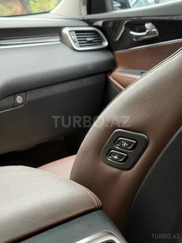 Kia Sorento-14