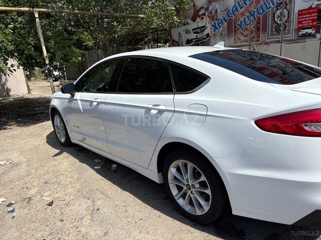 Ford Fusion (North America) 2019, 141,622 km - 2.0 л - Bakı