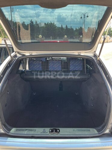 Mercedes C 180 1999, 236,000 km - 1.8 l - Quba