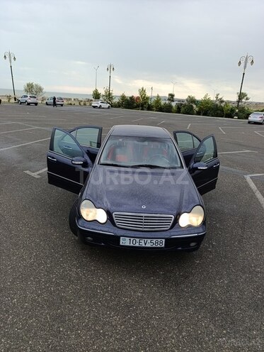 Mercedes C 200 2000, 289,000 km - 2.0 l - Bakı