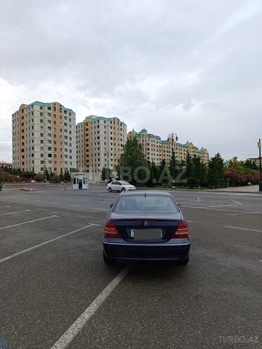 Mercedes C 200 2000, 289,000 km - 2.0 l - Bakı