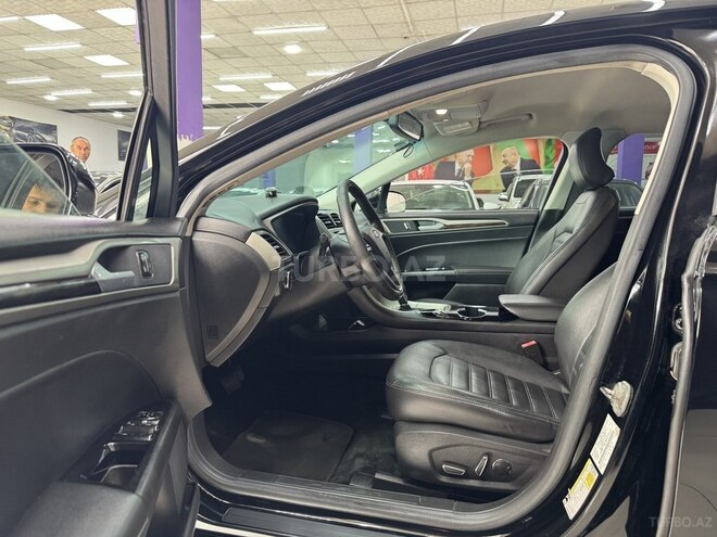 Ford Fusion (North America)-9