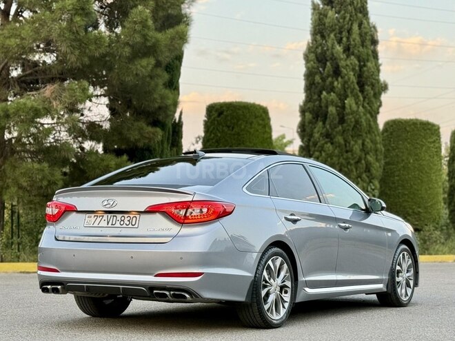 Hyundai Sonata-13