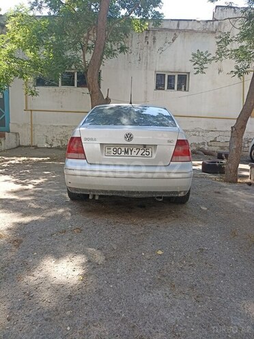 Volkswagen Bora 2001, 350,000 km - 2.0 l - Bakı