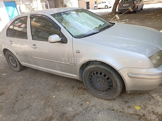 Volkswagen Bora 2001, 350,000 km - 2.0 l - Bakı