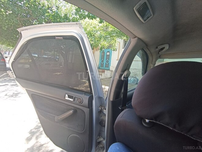 Volkswagen Bora 2001, 350,000 km - 2.0 l - Bakı