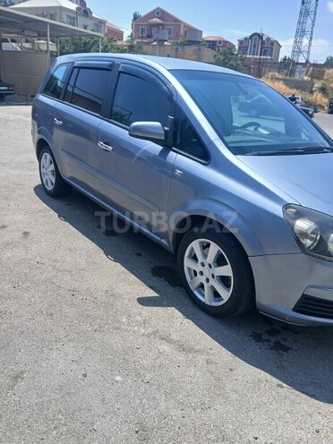 Opel Zafira 2006, 200,000 km - 1.9 л - Bakı