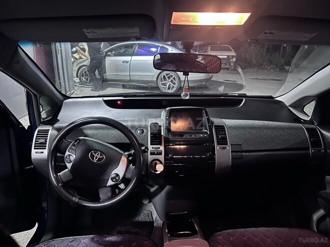 Toyota Prius 2009, 602,791 km - 1.5 л - Xudat