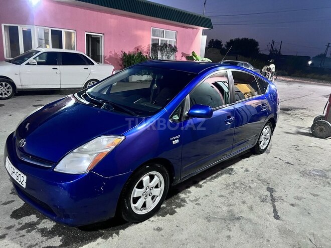 Toyota Prius 2009, 602,791 km - 1.5 л - Xudat