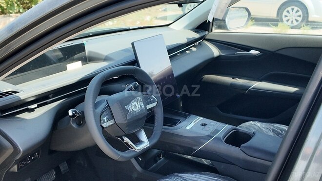 Changan Qiyuan A05-7