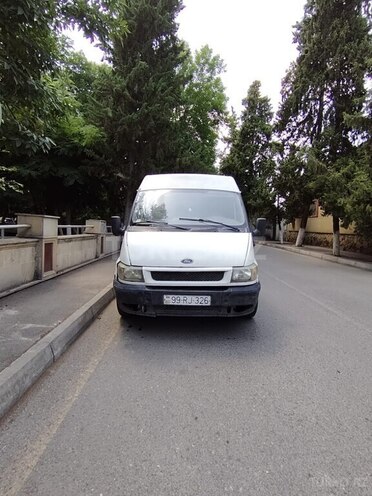 Ford Transit 2001, 240,000 km - 2.4 л - Ucar