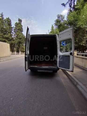 Ford Transit 2001, 240,000 km - 2.4 л - Ucar