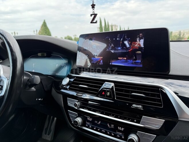BMW 530e 2022, 59,500 km - 2.0 l - Gəncə