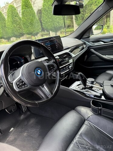 BMW 530e 2022, 59,500 km - 2.0 l - Gəncə