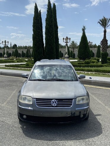 Volkswagen Passat 2001, 254,600 km - 1.8 l - Bakı
