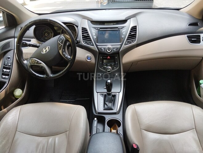 Hyundai Elantra 2014, 140,000 km - 1.8 l - Bakı