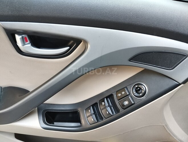 Hyundai Elantra 2014, 140,000 km - 1.8 l - Bakı