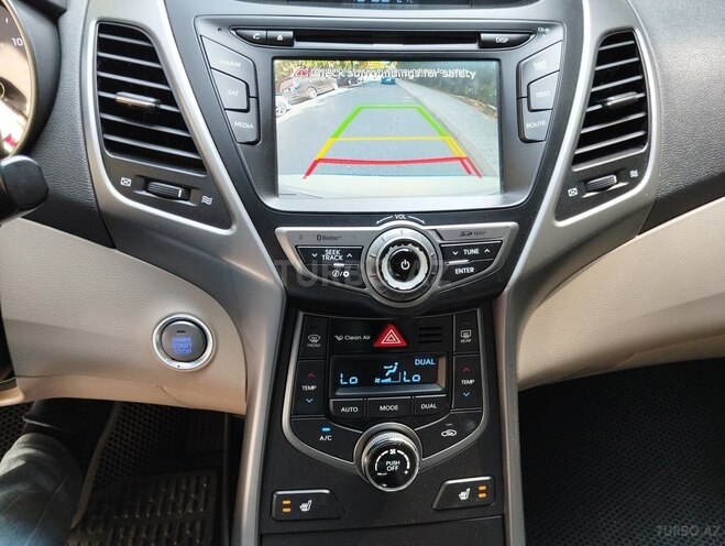 Hyundai Elantra 2014, 140,000 km - 1.8 l - Bakı