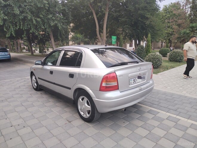 Opel Astra 1998, 355,000 km - 1.6 l - Yevlax