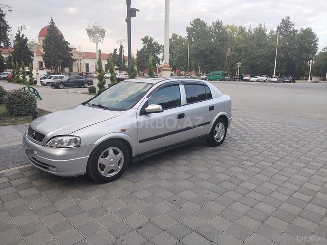 Opel Astra 1998, 355,000 km - 1.6 l - Yevlax