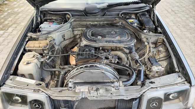 Mercedes E 200 1991, 380,000 km - 2.0 l - Ağstafa
