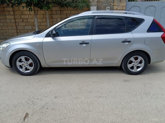 Kia  2008, 340,000 km - 1.6 l - Bakı
