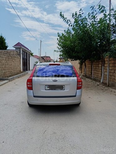 Kia  2008, 340,000 km - 1.6 l - Bakı