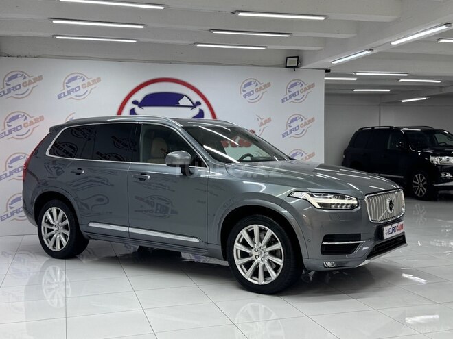 Volvo XC90-14