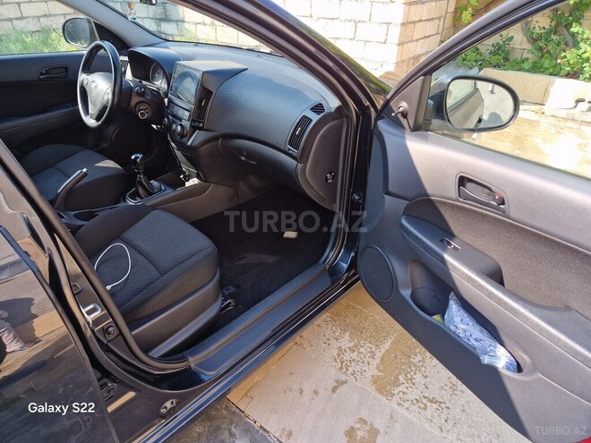 Hyundai i30 2010, 200,015 km - 1.4 l - Bakı