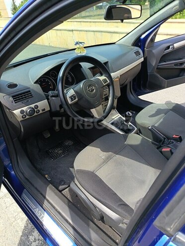 Opel Astra 2007, 326,000 km - 1.3 l - Balakən