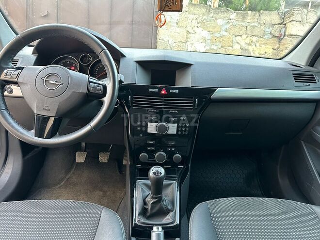Opel Astra 2009, 319,750 km - 1.3 l - Bakı