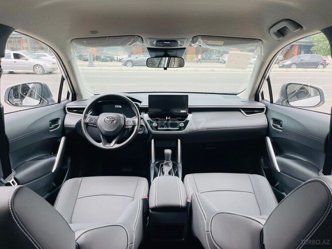 Toyota Corolla Cross-7