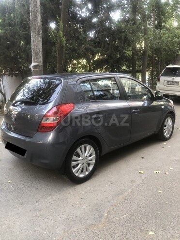 Hyundai i20 2009, 243,251 km - 1.6 л - Bakı