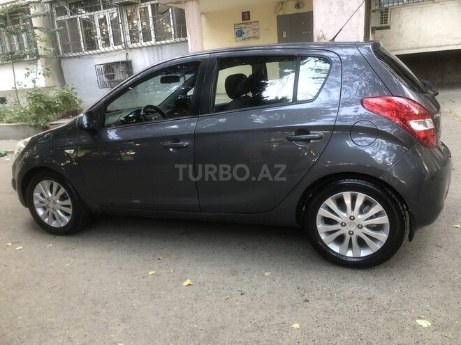 Hyundai i20 2009, 243,251 km - 1.6 л - Bakı