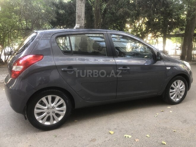 Hyundai i20 2009, 243,251 km - 1.6 л - Bakı