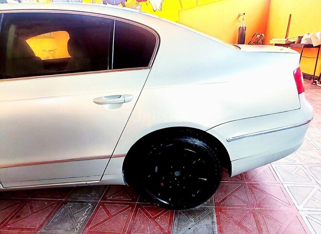 Volkswagen Passat 2008, 286,053 km - 2.0 l - Gəncə