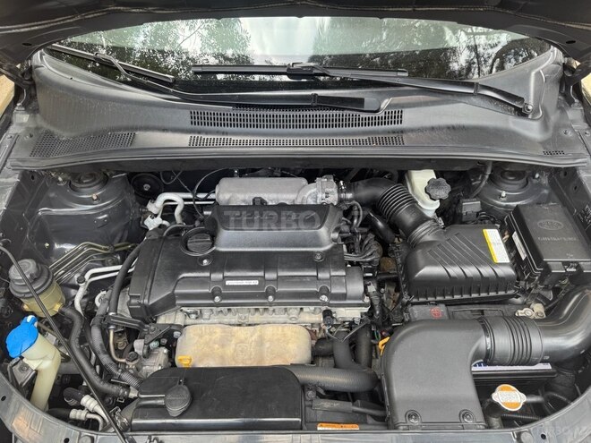 Kia Sportage 2010, 198,000 km - 2.0 л - Bakı