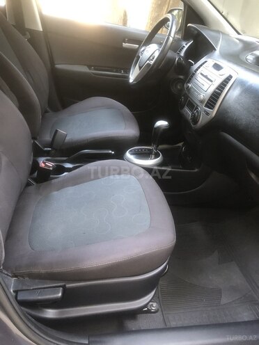 Hyundai i20 2009, 243,251 km - 1.6 л - Bakı