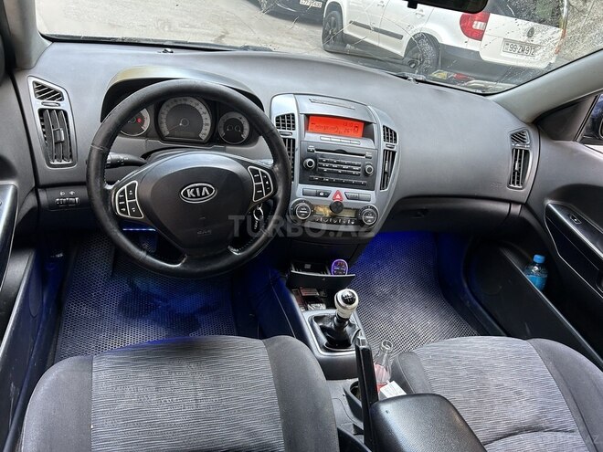 Kia Ceed 2008, 369,000 km - 1.6 л - Bakı