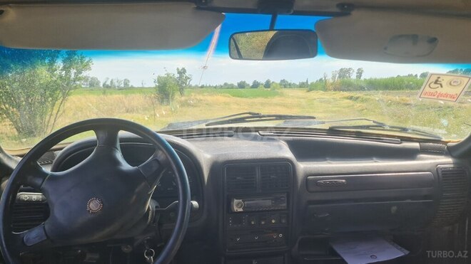 GAZ 3110 2002, 134,575 km - 2.5 l - Yevlax