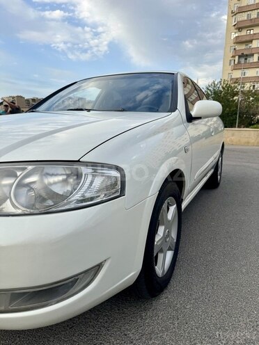 Nissan Sunny 2010, 325,000 km - 1.6 l - Bakı