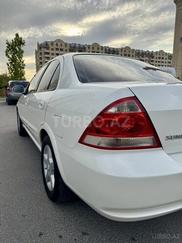 Nissan Sunny 2010, 325,000 km - 1.6 l - Bakı